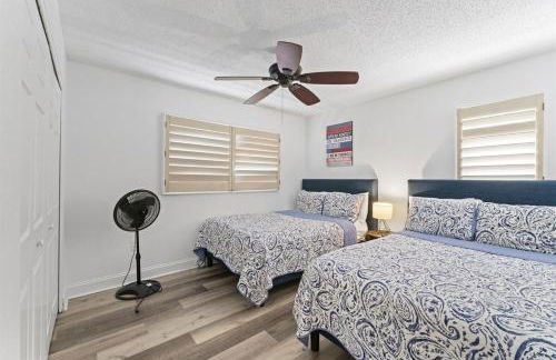 Beachfront 3-Bed I Location! Stunning Sunsets - Foto 21