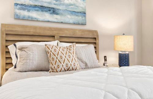 Balcony View, Updated Interior, Close to the Beach! - Foto 35