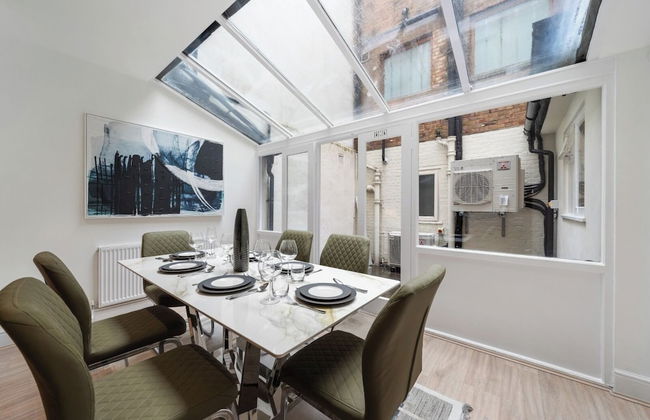 The Hertford Boutique - Photo 31