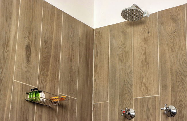 Destiny Blo Inn - Photo 6