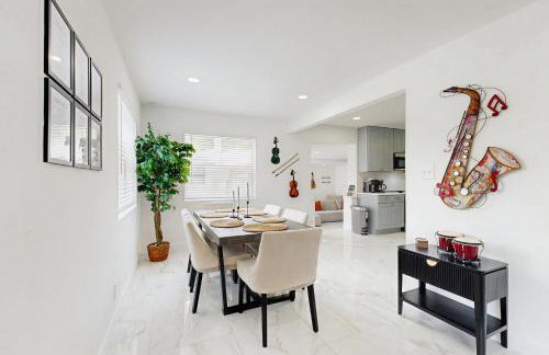 Stylish Avondale Home – Pet-Friendly & Walkable - Foto 9