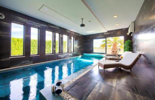 Villa LUMINOSA with outdoor and indoor pool and sauna - Foto 55