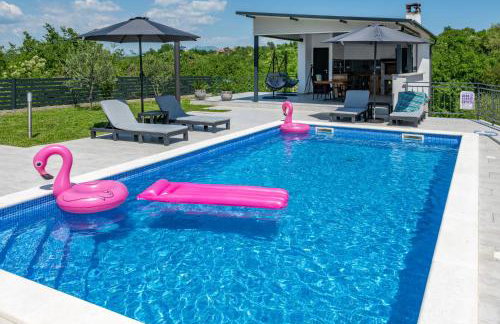 Villa Kalac, a charming holiday pool oasis near the sea - Foto 19