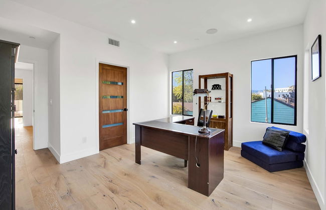 Wellesley by Avantstay 2 Miles to Beach - Photo 35