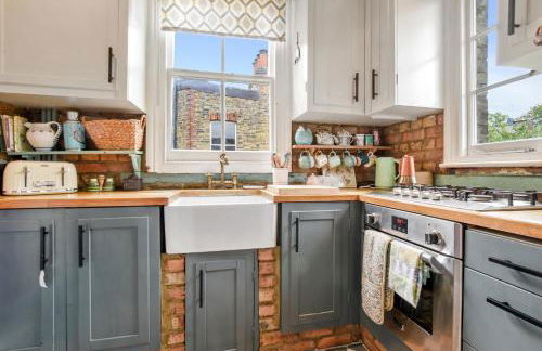 Charming London with balcony - Photo 12