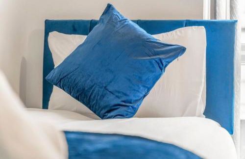 Luxury 5 bedroom House With FREE Parking and Pool Table - Foto 2