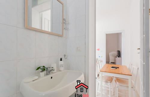 Casa Bianca bnb,Big Terrace,10 min Airport Beaches - Foto 9