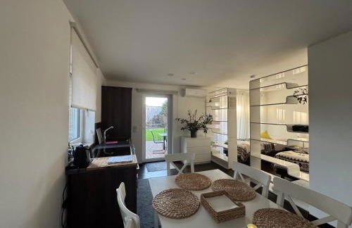 Modern House Gehrden auf 2 Etagen, Nice Garten, Barbecue, Contactless Check-in, free parking - Foto 27