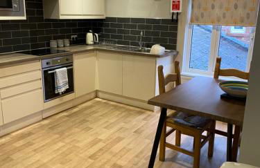 Kezbah2 22 the square centre of Dalston village - Photo 1