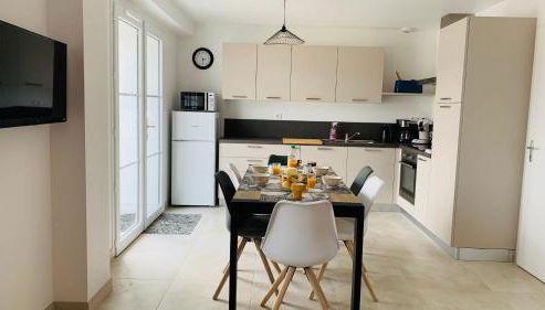 L'AMIRAL Maison avec piscine/parking/wifi/plages 5kms - Foto 3