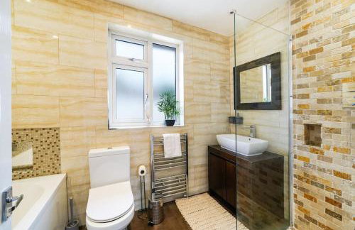 Loughton 3 Bedroom Sleeps 5 by BSE Homes - Foto 13