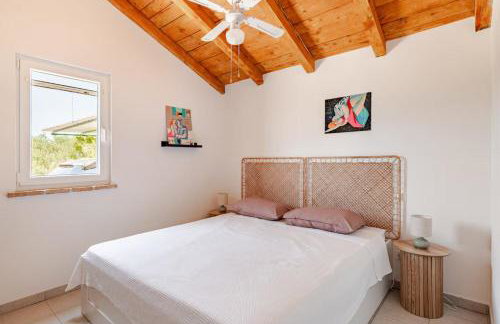 Dalmatian Countryside Home - Heated Pool & Jacuzzi - Photo 11