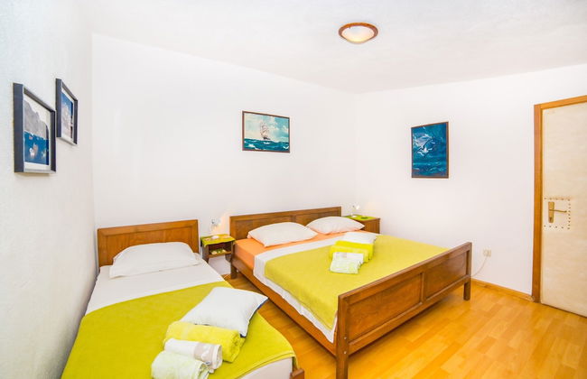 Apt Next to the Beach w Balcony and sea View - Foto 4