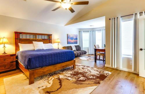 Putting Green, Pool Table! West Valley Family Home - Foto 14