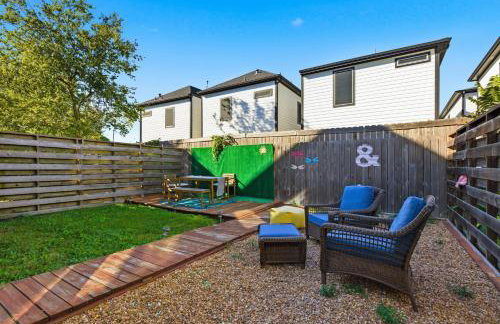 5 mins to Downtown - Houston Rodeo - Sleeps 7 - Photo 18