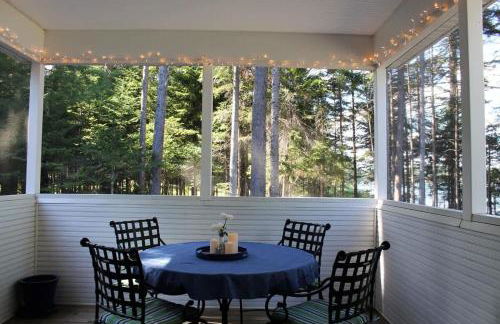 Couples Cove Cottage - Photo 36