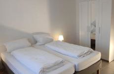 Eleonoras Ferienwohnung in Würzburg Stadt am Park mit Balkon inklusive eigenen Parkplätzen vor der Tür - Foto 12