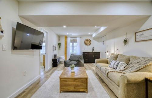 The Black Log Cabin - Hot Tub & Game Room - Foto 9