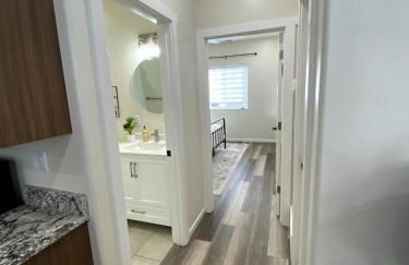 Newly Built 3 Bed 2 Bath House - Photo 12