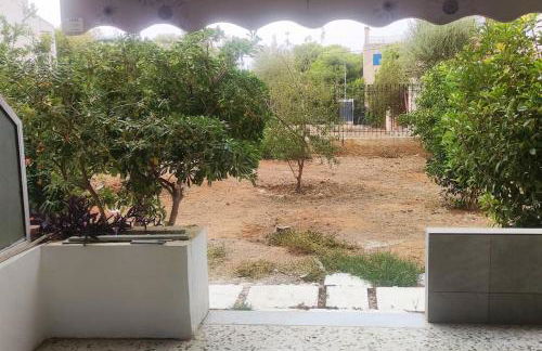 Comfortably placed near the sea - Photo 17