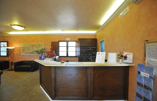 Borgo Etrusco S.p.A. - Photo 2