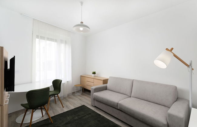 Elisabeth Downtown Apartments by FirstHost - Photo 18