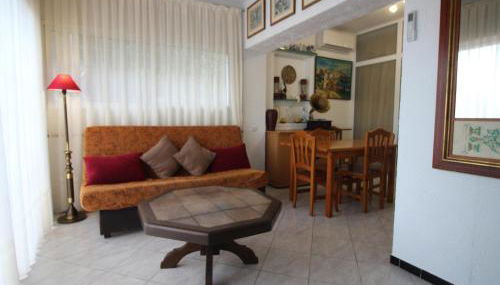 GRIFEU 4 - Apartamento situado muy cerca de la playa de Cap Ras, para 4 personas - ES-228-194 - Foto 4
