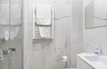 NUEVO LUJO CENTRO DE BILBAO + WIFI . PARKING - Foto 11