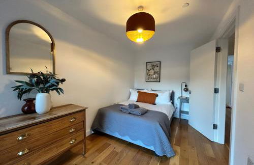 Split Level 3 Bedroom Top Floor Flat - Foto 16