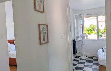 "La Planque" T4 en plein centre, calme et lumineux - Terrasse & parking - Foto 4