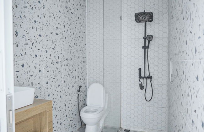 Green Mountain Villa Garut - Photo 20