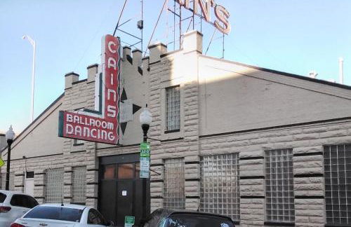 3-Br 2-Bath Family-Friendly Home -10 Min to Tulsa - Foto 15