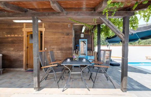 Cozy Home In Martinska Ves - Foto 5