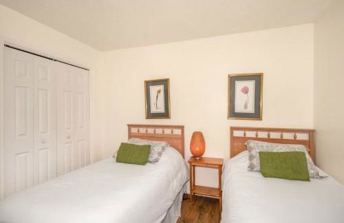 Van Ness Poolhome - Lake access 2mi - Photo 3