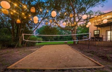 Tropical Oasis - Pool + Beach Volleyball + Firepit - Foto 51