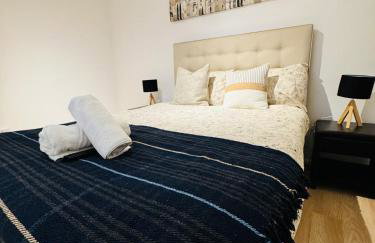 Swanky3Bed HomeModern Kitchen - Foto 2