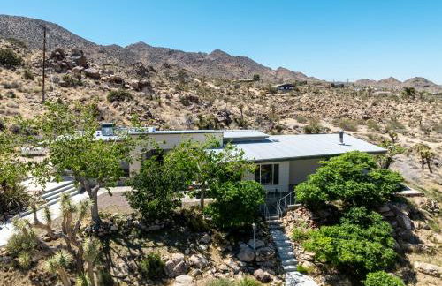 Casa Rocosa I Midcentury Home on 5 Private Acres Near Park - Foto 65