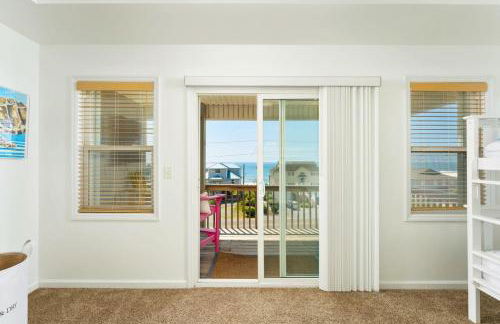 Ocean-View Pet-Friendly Beach Access Retreat - Photo 19