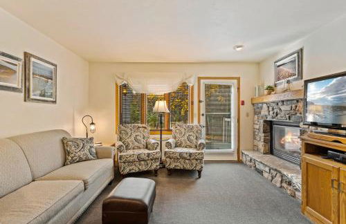 Evergreen Hill Condominiums - Foto 2