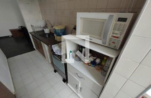 Acomodação Tranquila no Centro - Foto 3