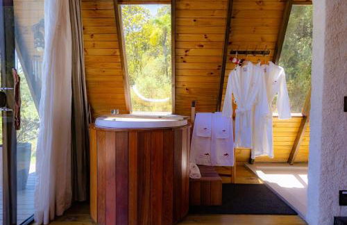 Chale Alcantara Jacuzzi, Lareira e Deck com Vista - Foto 3