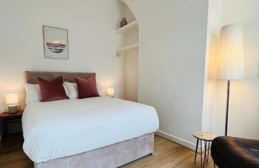 2025 Award Winner Liverpool Peach House - 4 Bedrooms - Foto 41