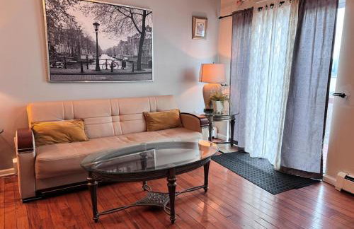 Mega Stunning Skyline View - APT 4-5 Combination - 6 Bedroom - Sleeps 25 - 15 mins to NYC - Foto 7