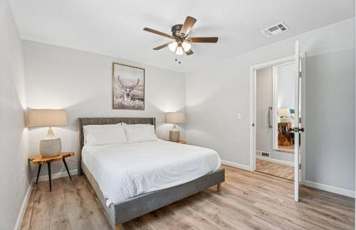 6BR Home Kitchen Laundry Sleeps 12 #60 - Foto 24