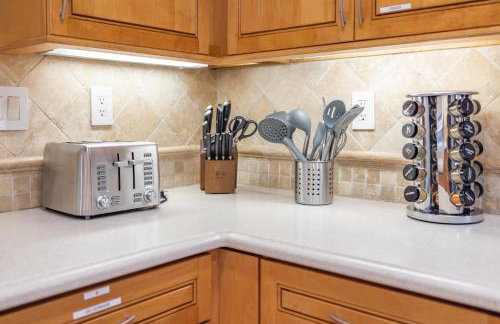 #Marbella Lane - Charming 4BR Bungalow for Relaxing Retreat - Foto 17