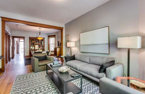 Garage Parking! Walk to Logan Square Station Plus Great Local Restaurants and Bars - Foto 6