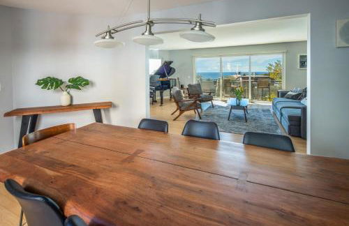 Beach Resort Home with Ocean Views Jacuzzi & Sauna! - Foto 35