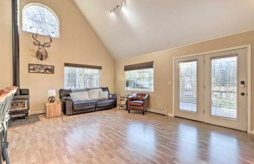 Spacious and Private Home with Lazy Mountain View - Foto 4