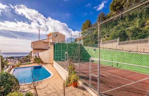 Pet Friendly Home In Santa Susanna - Foto 1