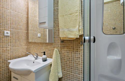 Holiday Home in Marina Near Beaches - Photo 70